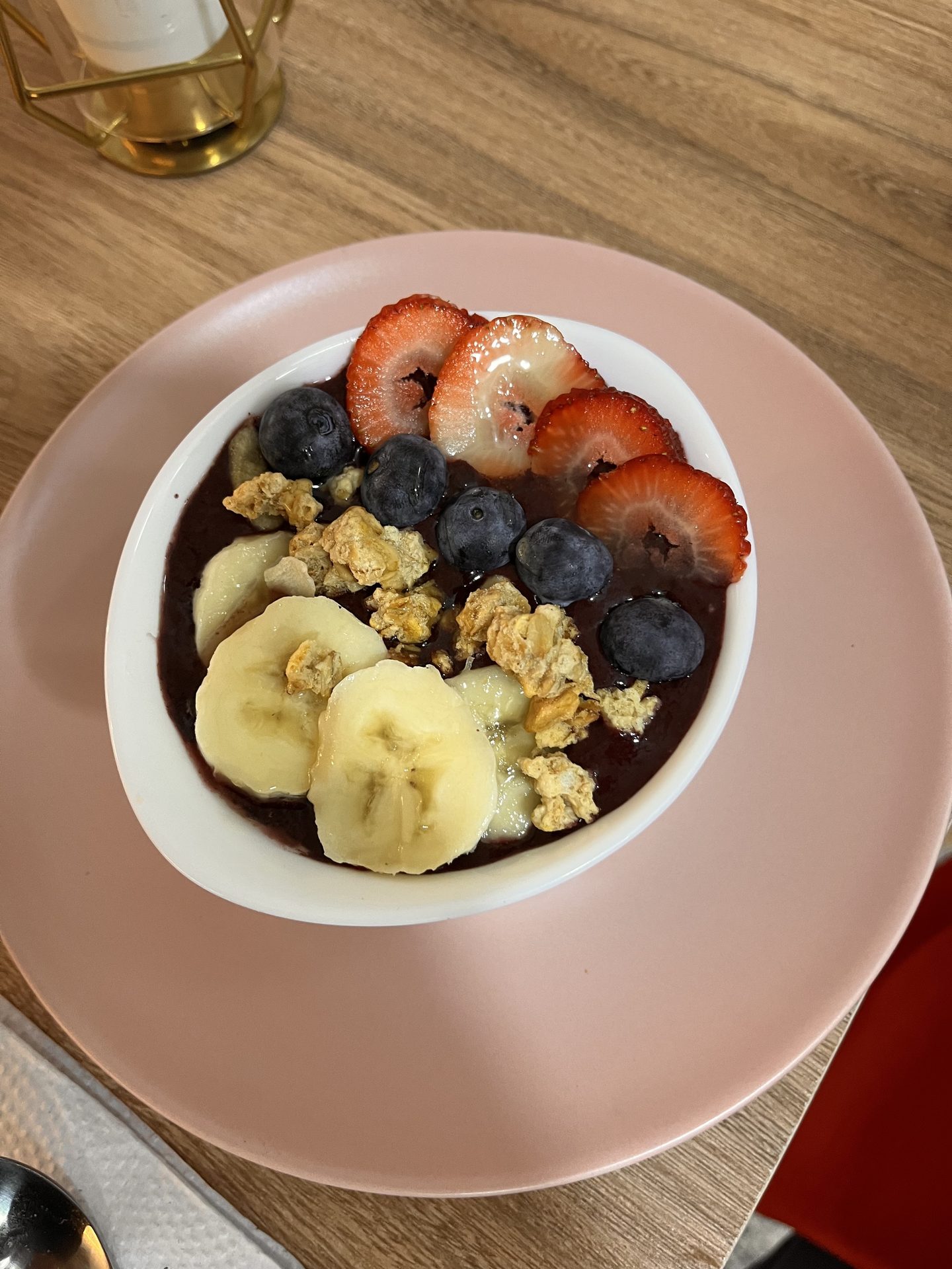 Bowl Granola Parfait