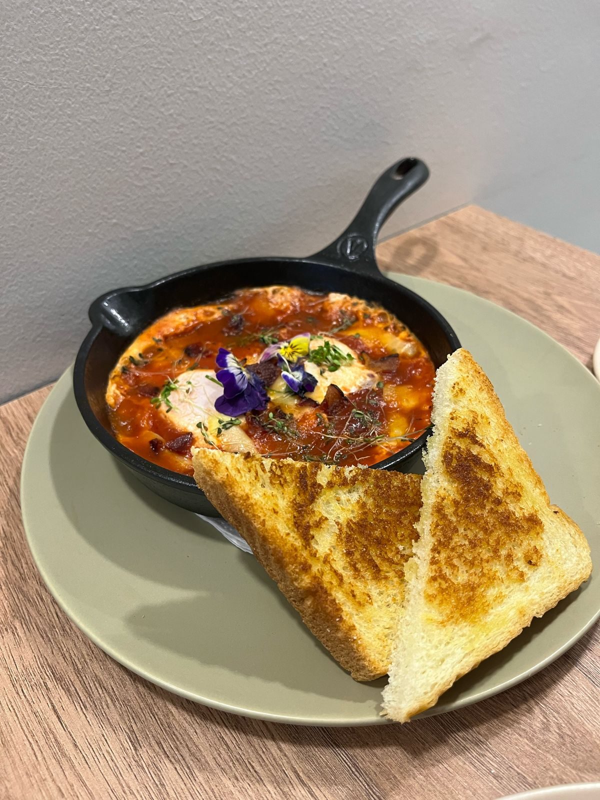 Huevos Napolitanos